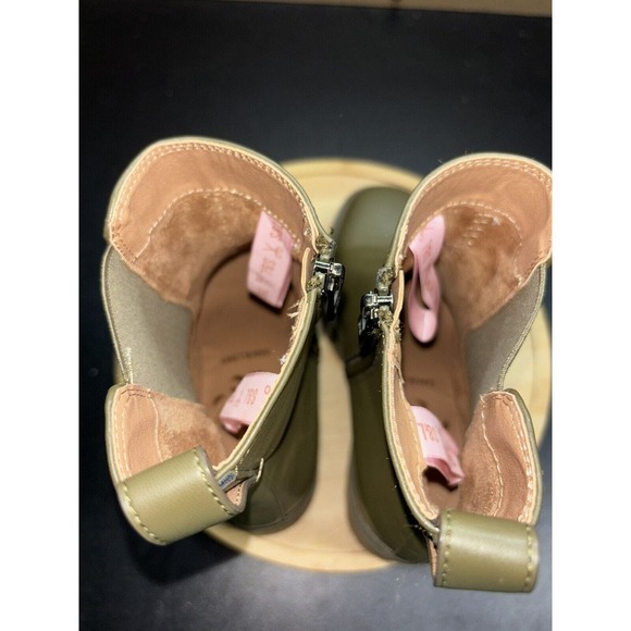 Sam & Libby Women's Camila Heeled Chelsea Bootie Dark Moss Green Size 6 - Picture 6 of 7